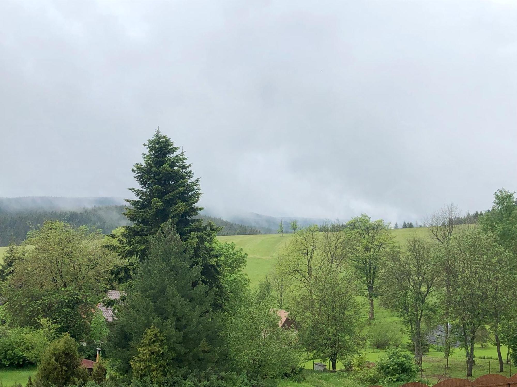Apartman Krusne Hory - Erzgebirge Horni Blatna Bagian luar foto