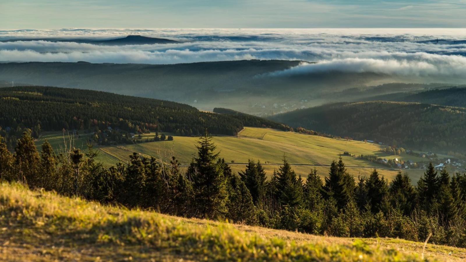 Apartman Krusne Hory - Erzgebirge Horni Blatna Bagian luar foto